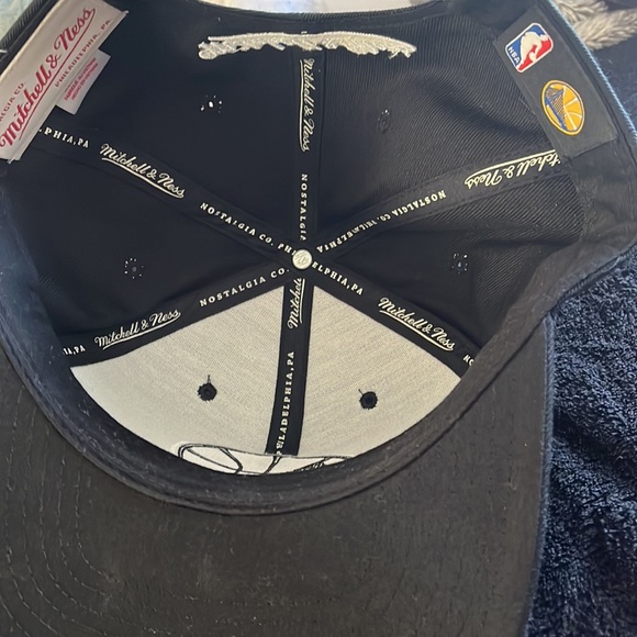 Men’s SnapBack hat - Picture 3 of 3